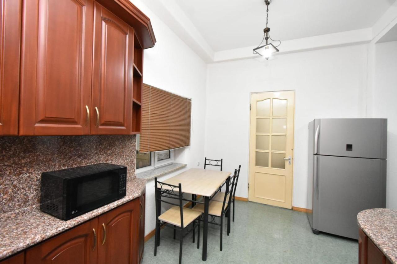 Guesthouses Opera Yerevan Exterior photo